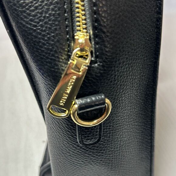 Steve Madden Black Laptop Bag Messenger 14” W x 12” - Picture 10 of 10